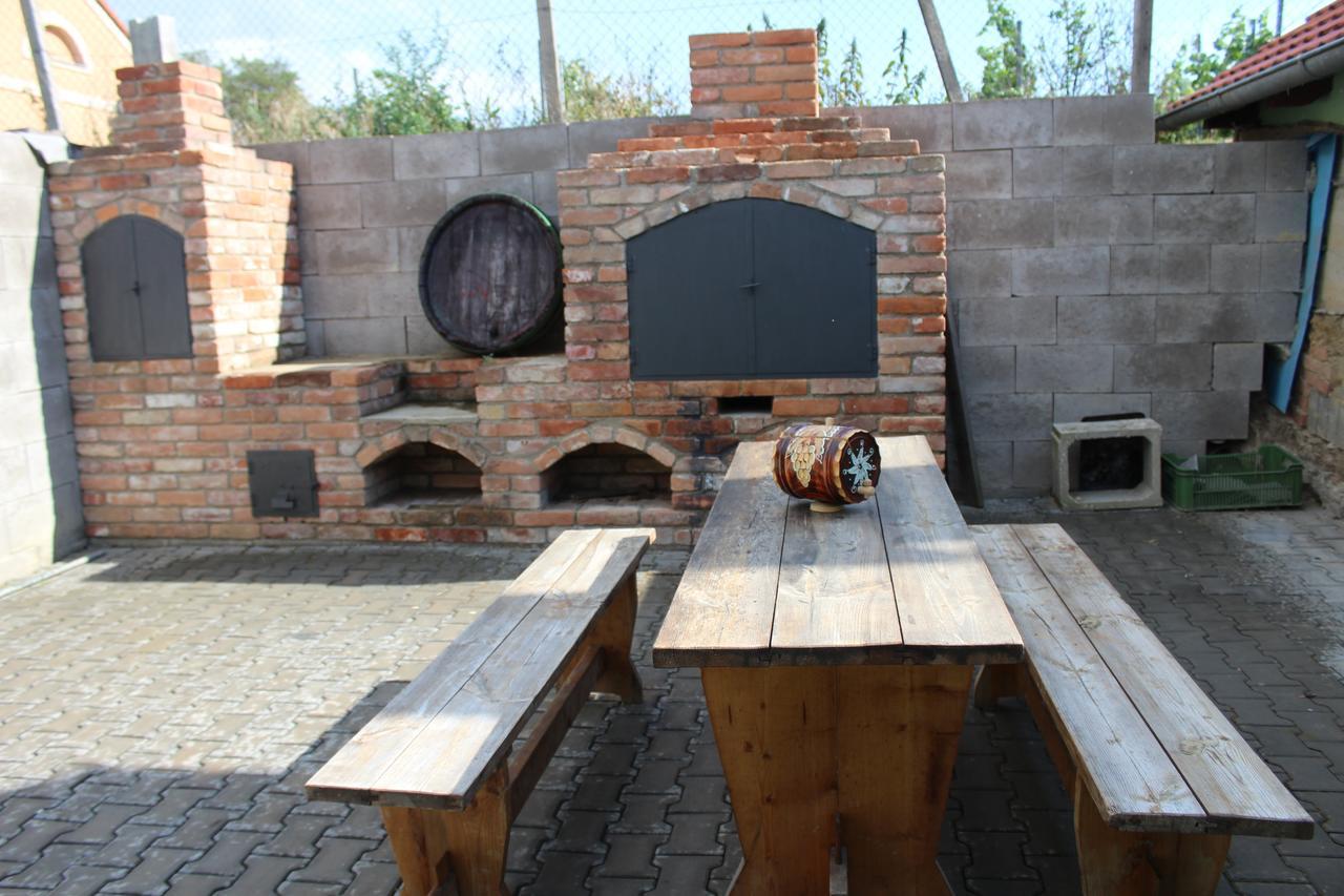 Apartament Vinarstvi Bician Vrbovec Zewnętrze zdjęcie